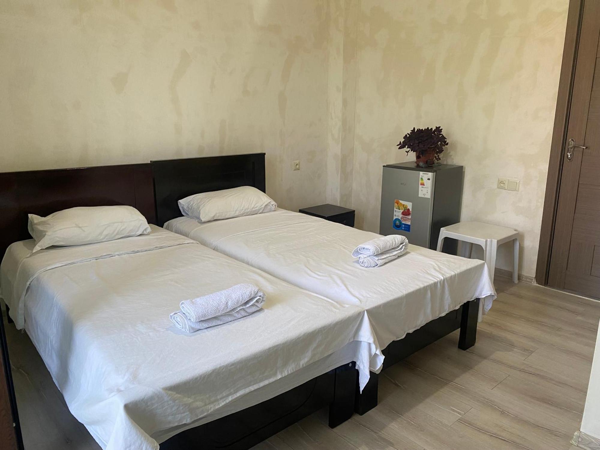 Family Hotel Our House Tsikhisdziri  Bagian luar foto
