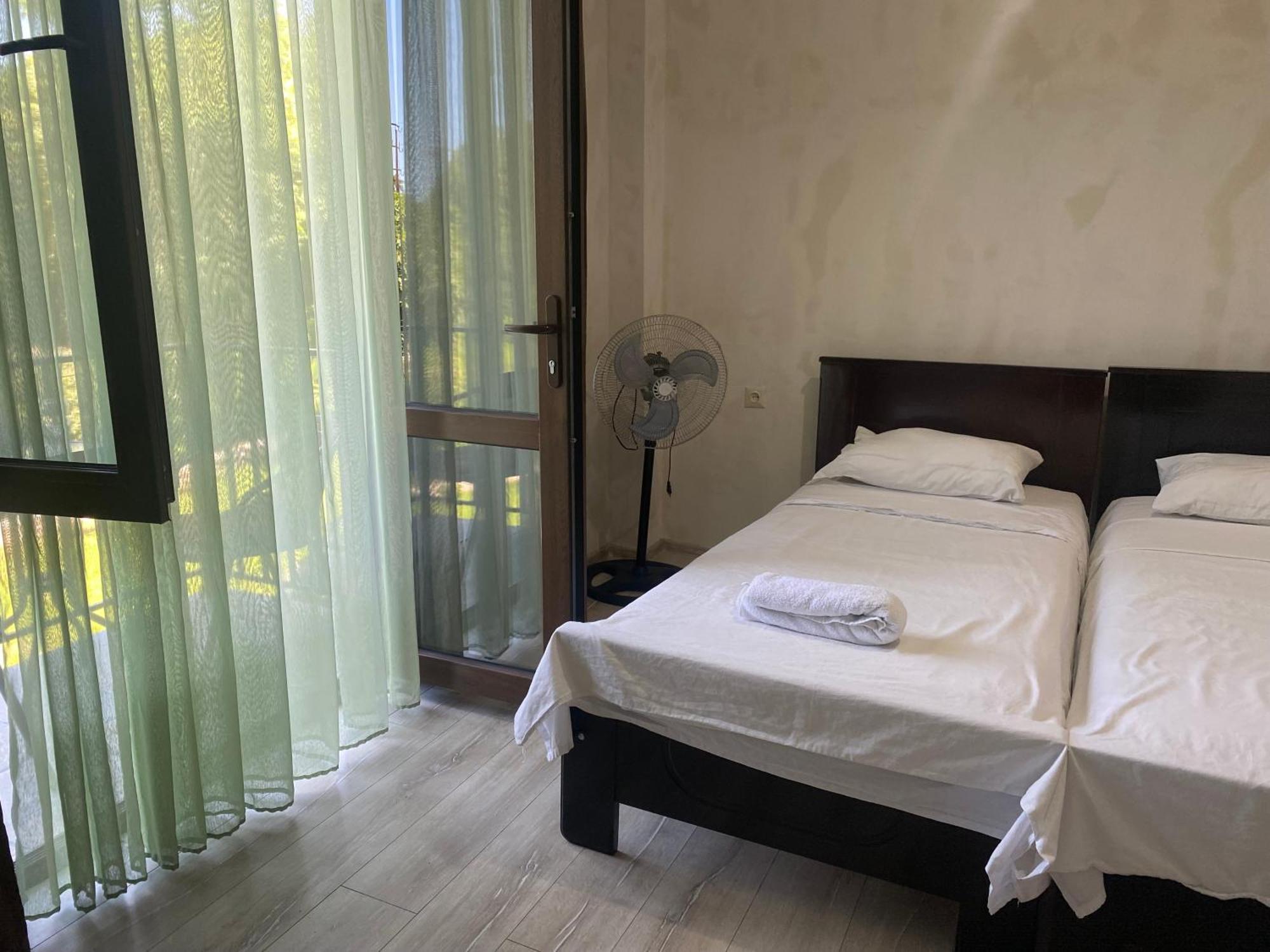 Family Hotel Our House Tsikhisdziri  Bagian luar foto