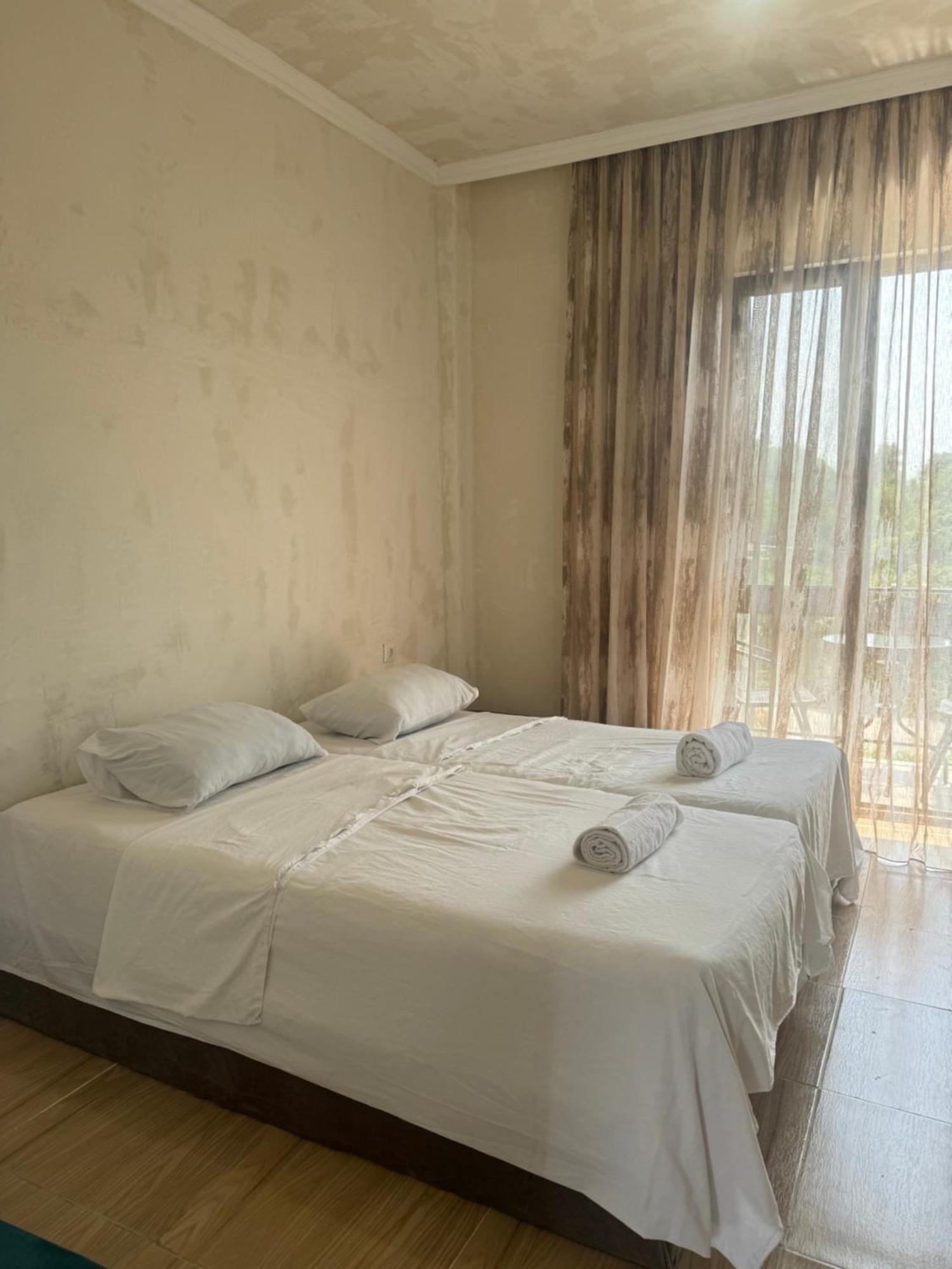 Family Hotel Our House Tsikhisdziri  Bagian luar foto