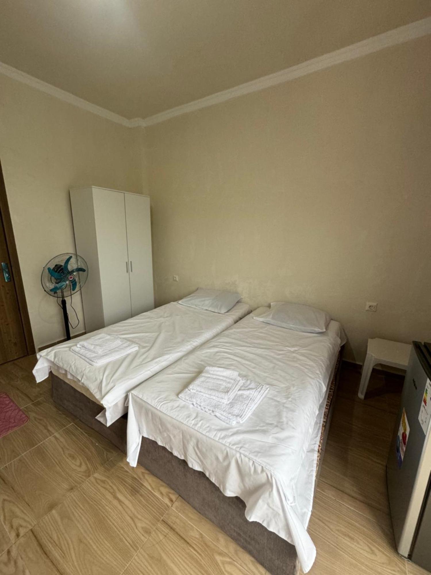 Family Hotel Our House Tsikhisdziri  Bagian luar foto