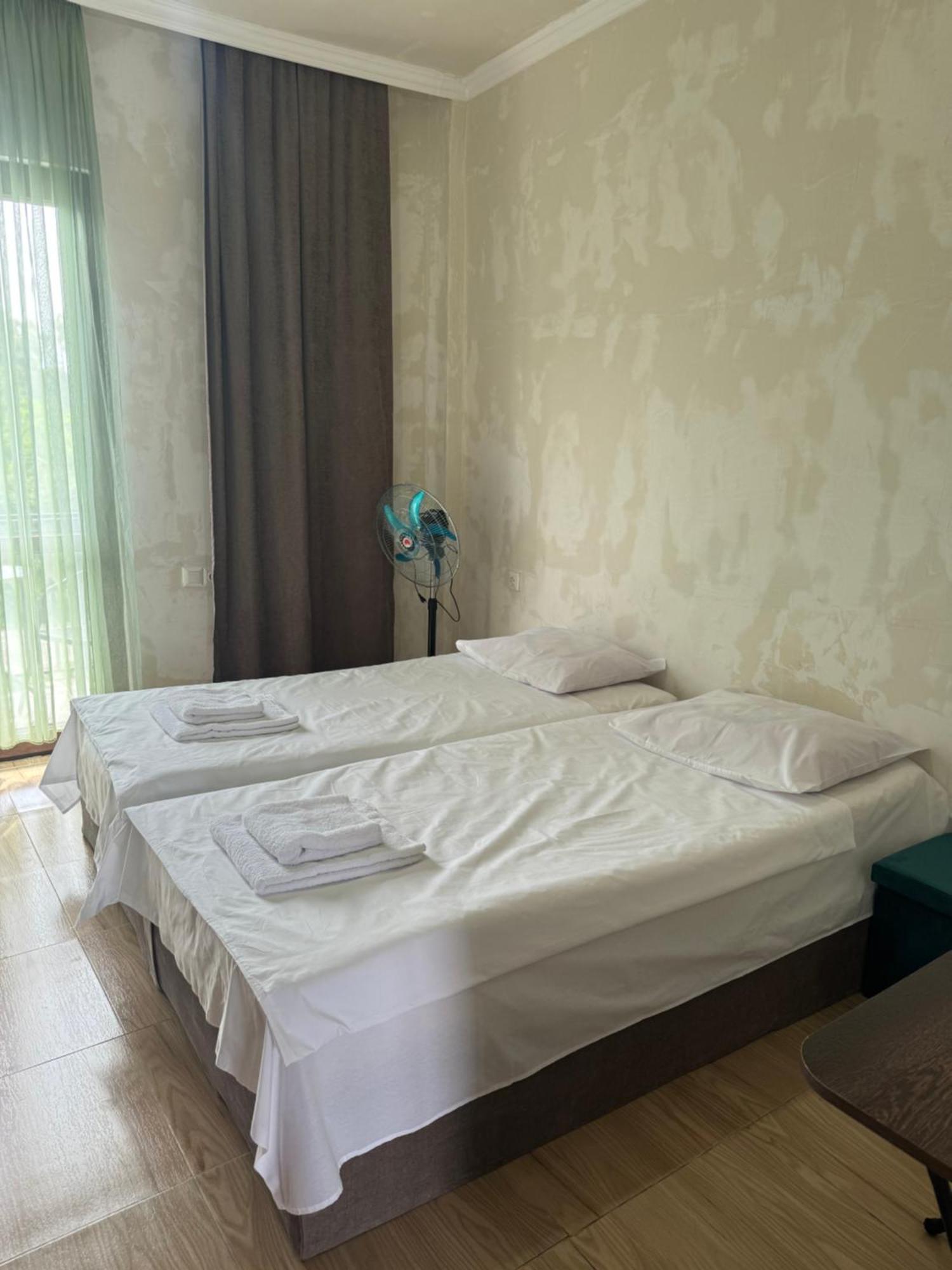 Family Hotel Our House Tsikhisdziri  Bagian luar foto